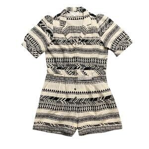 Maisie Romper Womens L Large White Black Aztec Short Sleeve Button Up Gauzy